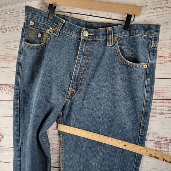 True Religion Jeans Mens Size 39 x 34 Straight Leg Blue Denim M242301H4 - Picture 5 of 16